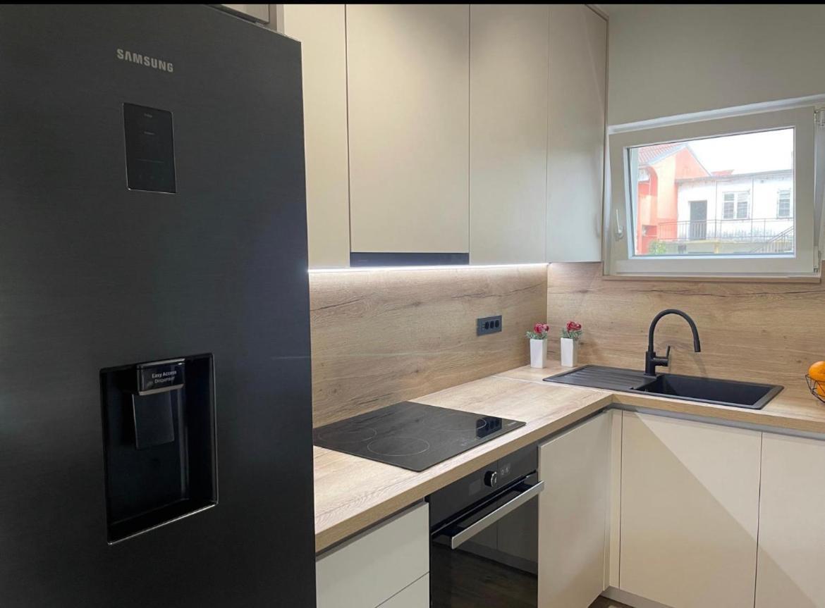 شقة Apartman Kurtov باكوشتاني المظهر الخارجي الصورة